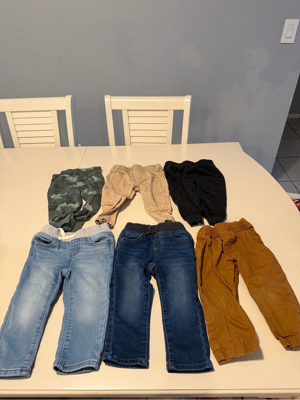 Carter's Kids 5 Pack Joggers pants and 2 wonder nation jeans 18 months
